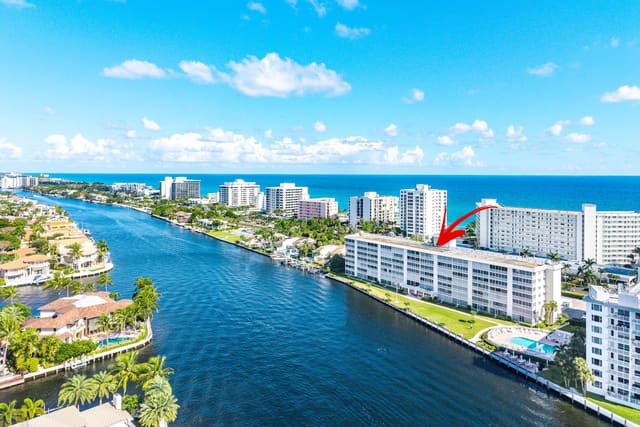 3100 S Ocean Boulevard 6180, sold in Penthouse Highlands Condo, Highland Beach, FL