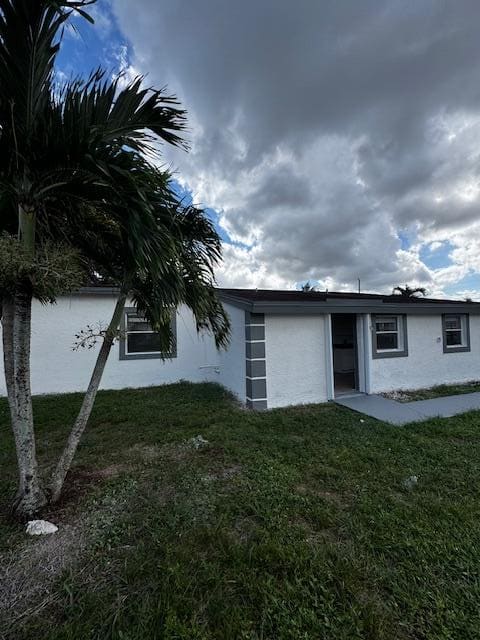 960 NW 34th Terrace, sold in Sunrise Heights, Lauderhill, FL