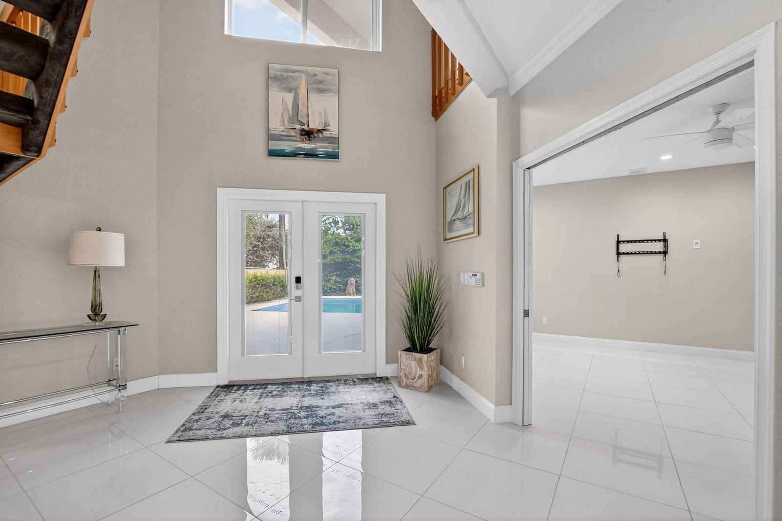 1119 Russell Drive — photo 12