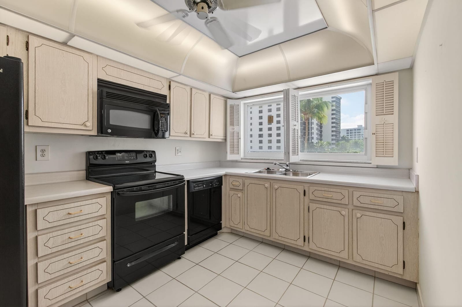 3300 S Ocean Boulevard 320-c, Highland Beach, FL 33487 photo 17