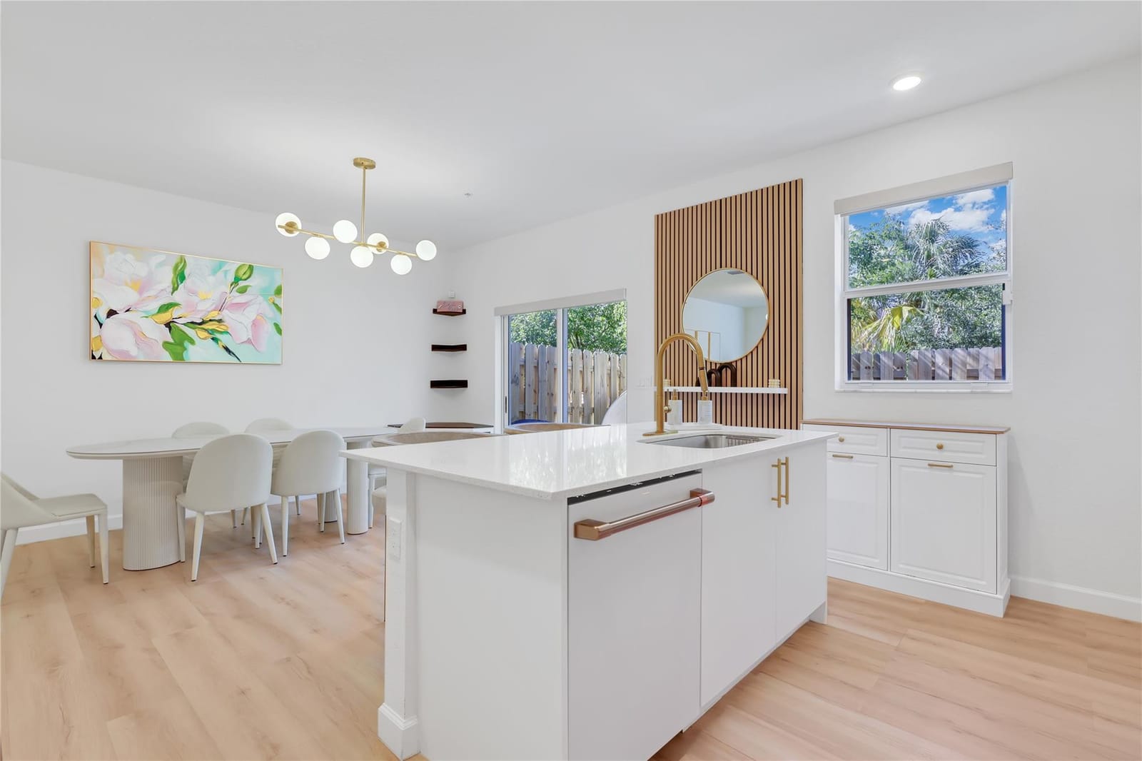 2717 NW 55th Way — photo 4