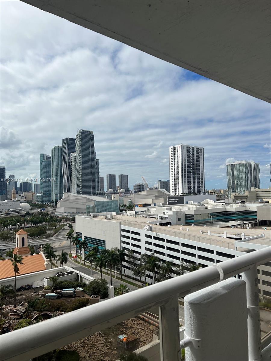 1717 N Bayshore Drive A1856, Miami, FL 33132, Miami