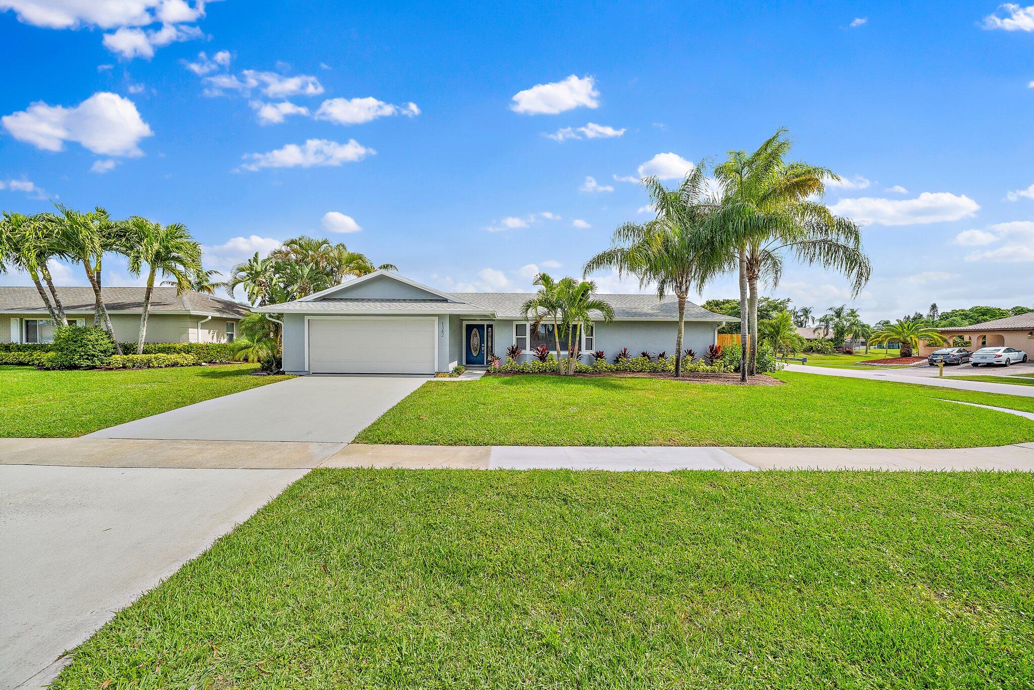 1342 Essex Drive, Wellington, FL 33414, Wellington