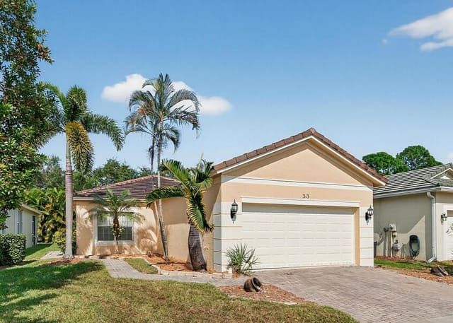 313 SW Perdido Key Street, sold in Lake Forest Pointe, Port St Lucie, FL