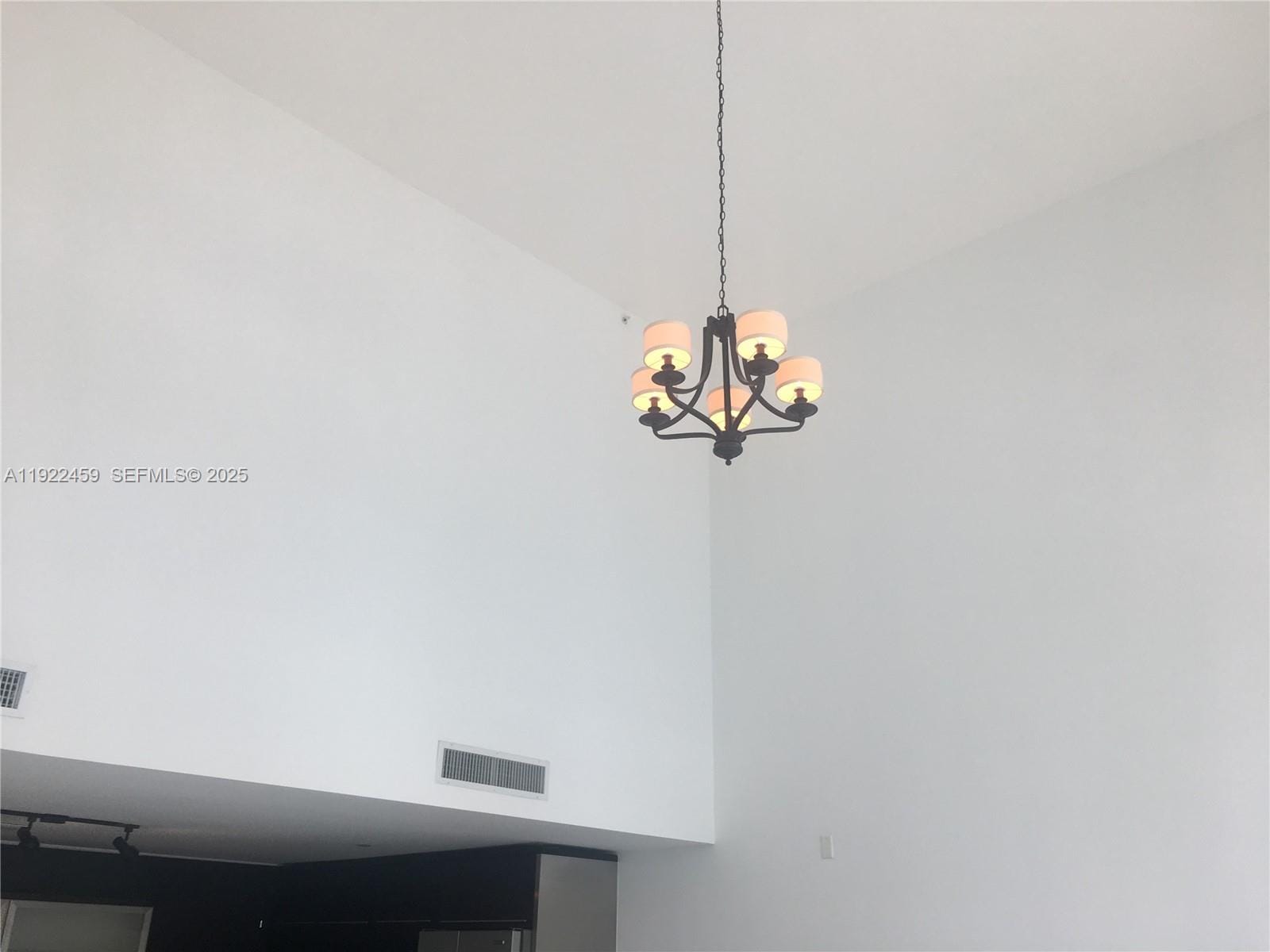 6000 Collins Avenue 521, Miami Beach, FL 33140 photo 20