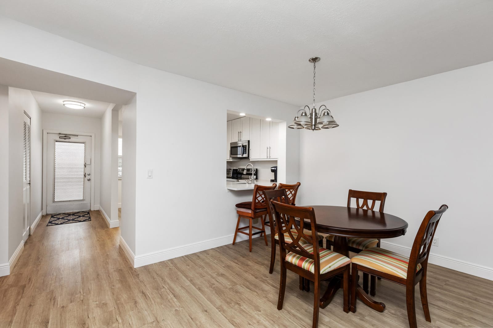 6650 S Oriole Boulevard 4080 — photo 10