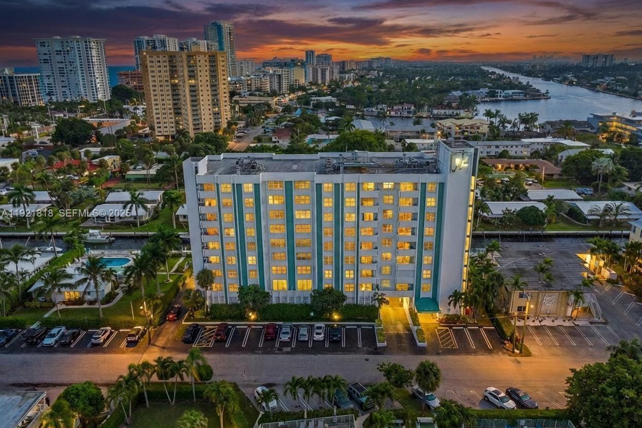 3210 SE 10th Street 4D, Pompano Beach, FL 33062