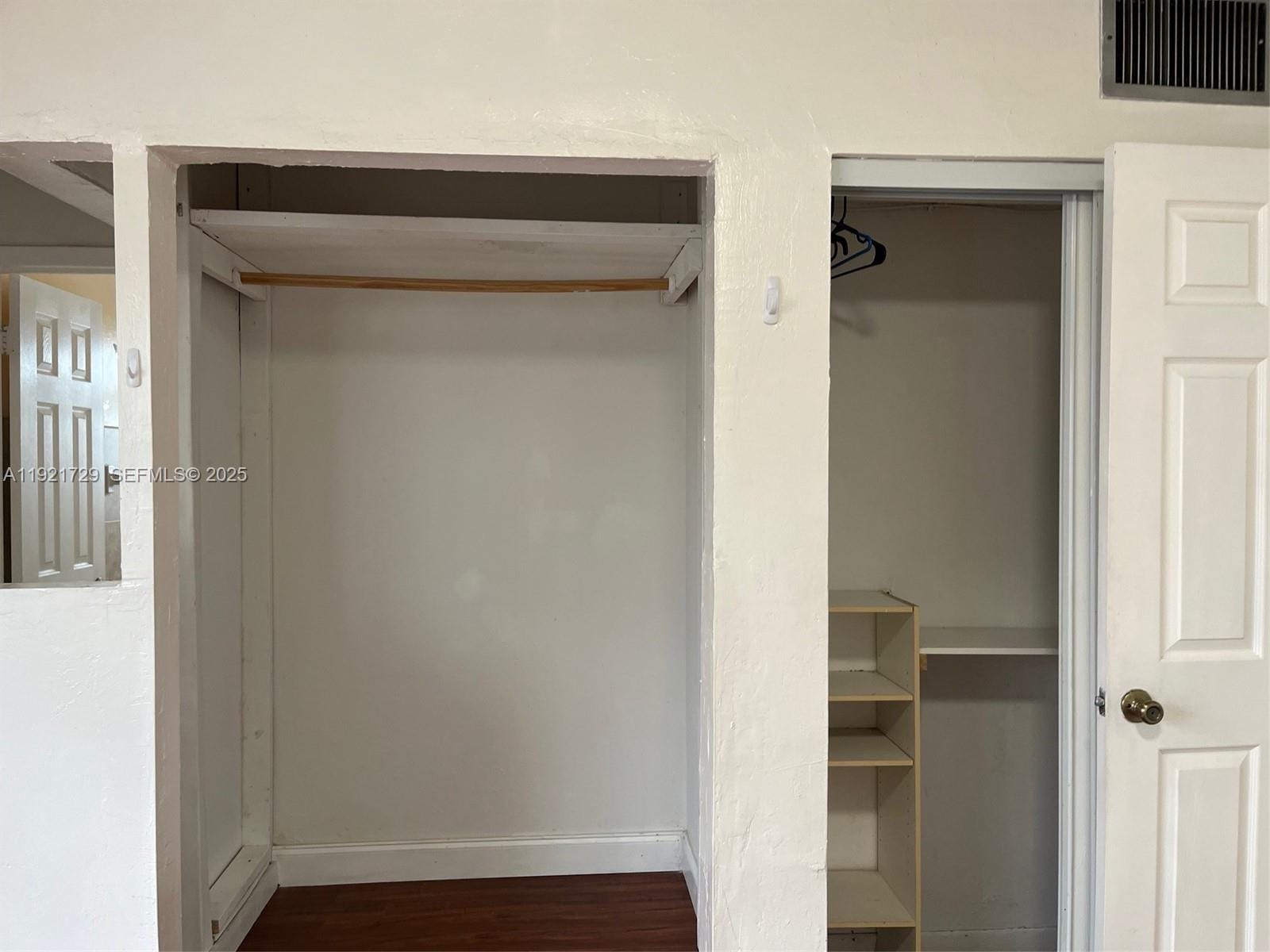 13500 NE 3rd Court 402 — photo 4