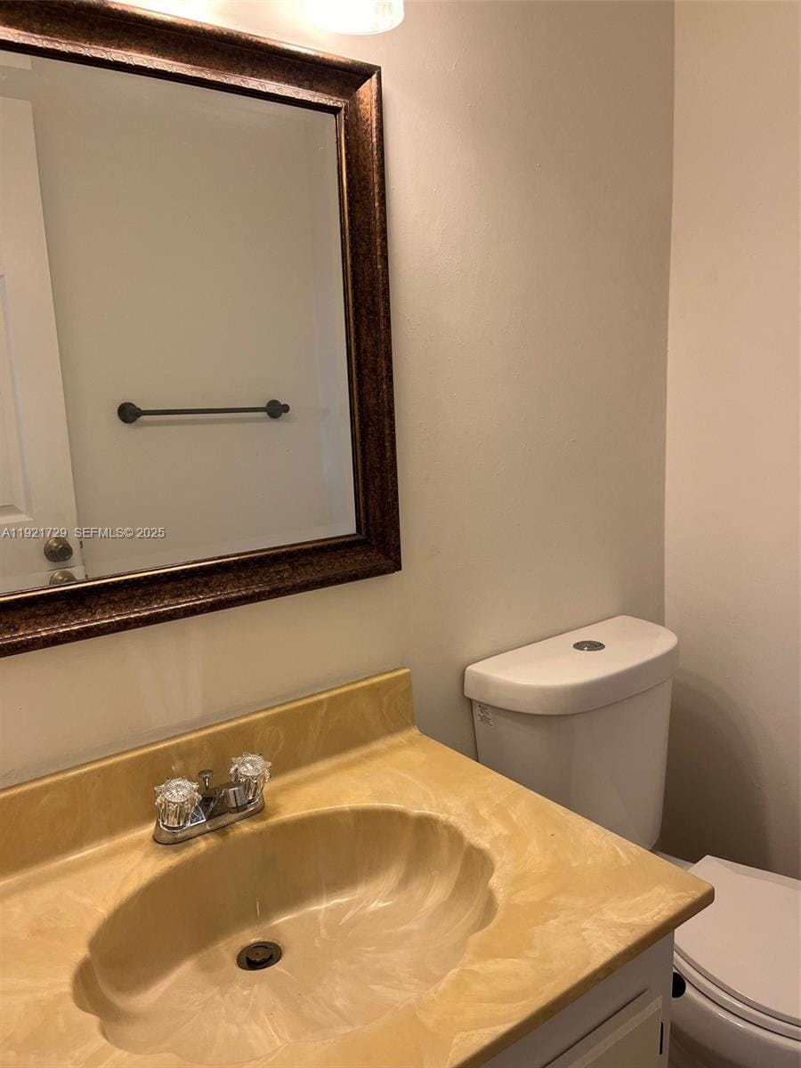 13500 NE 3rd Court 402 — photo 9