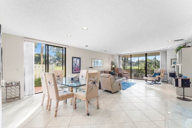 61 Eastgate Drive A, Boynton Beach, FL 33436
