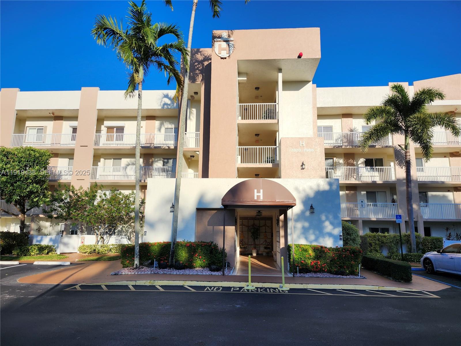 7852 Trent Drive 206, Tamarac, FL 33321, Tamarac