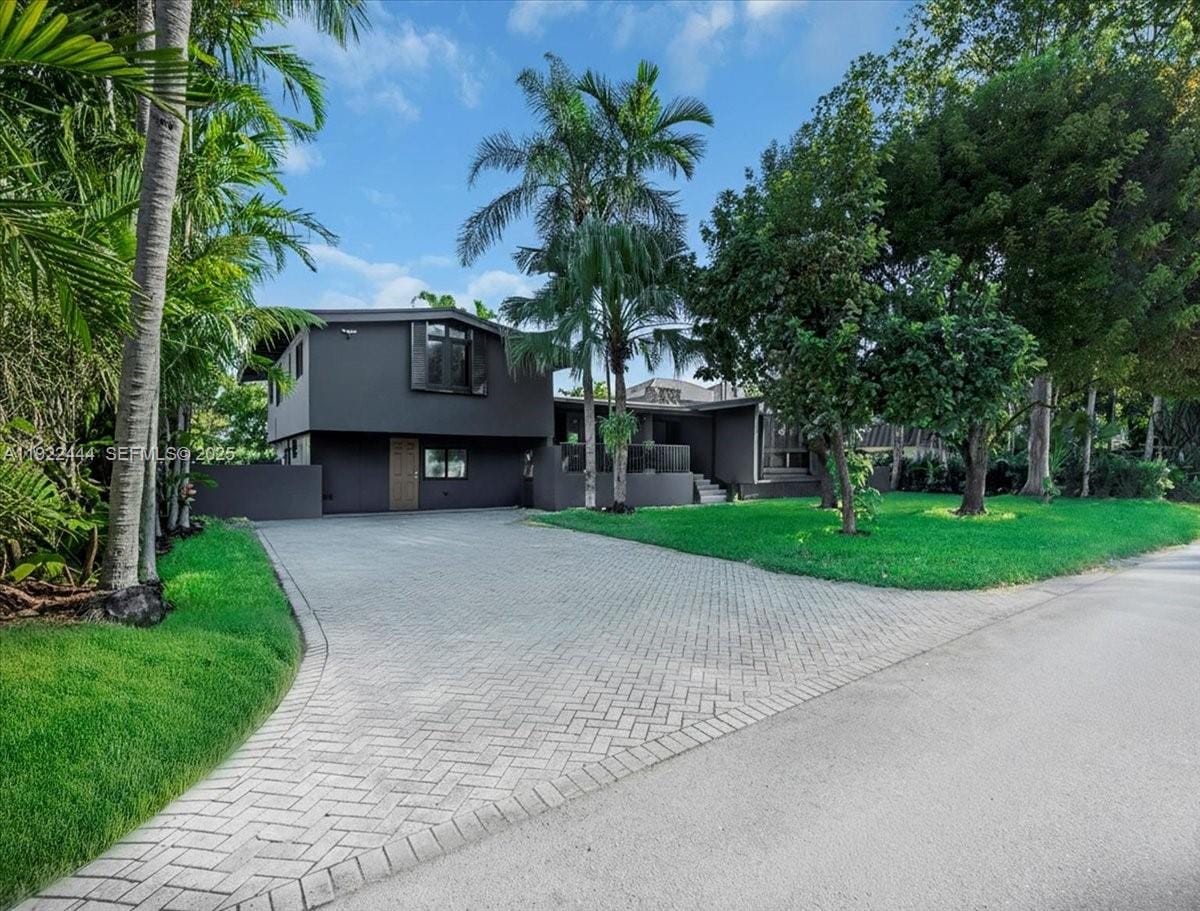 669 S Mashta Drive, Key Biscayne, FL 33149 photo 3