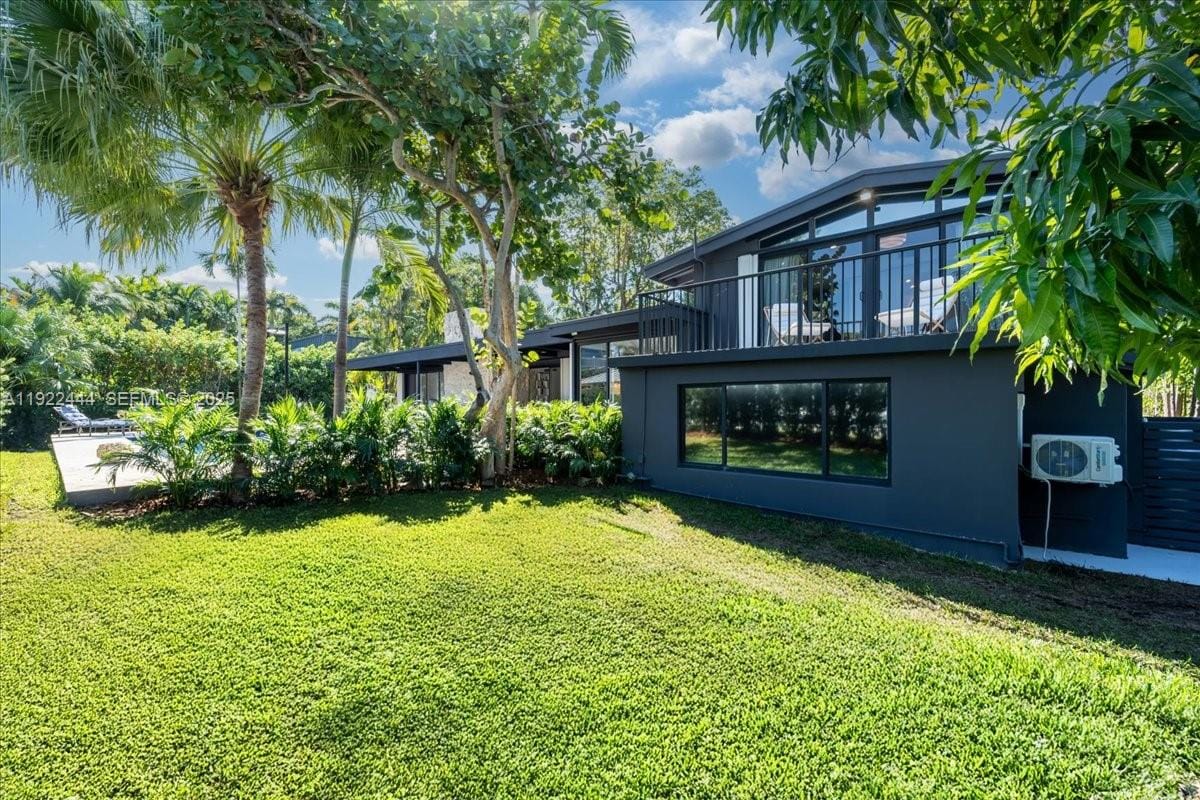 669 S Mashta Drive, Key Biscayne, FL 33149 photo 5