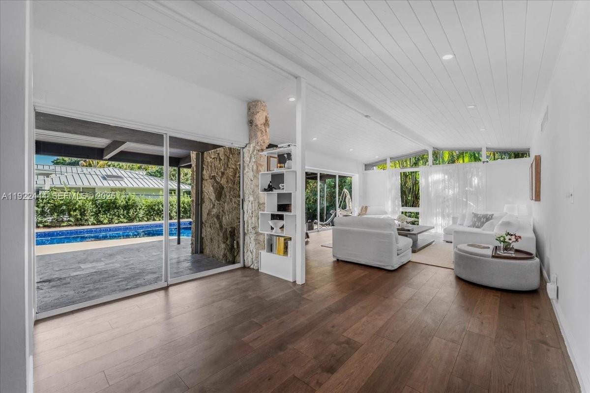 669 S Mashta Drive, Key Biscayne, FL 33149 photo 7