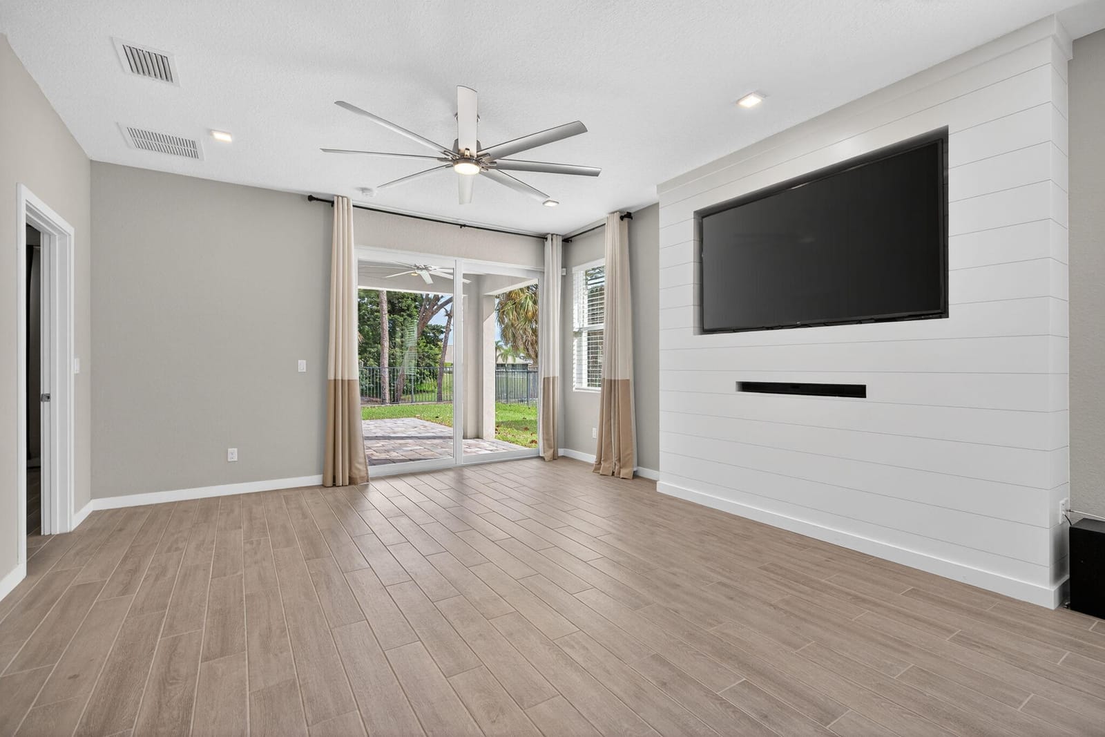 5713 SE Kawana Trail — photo 9