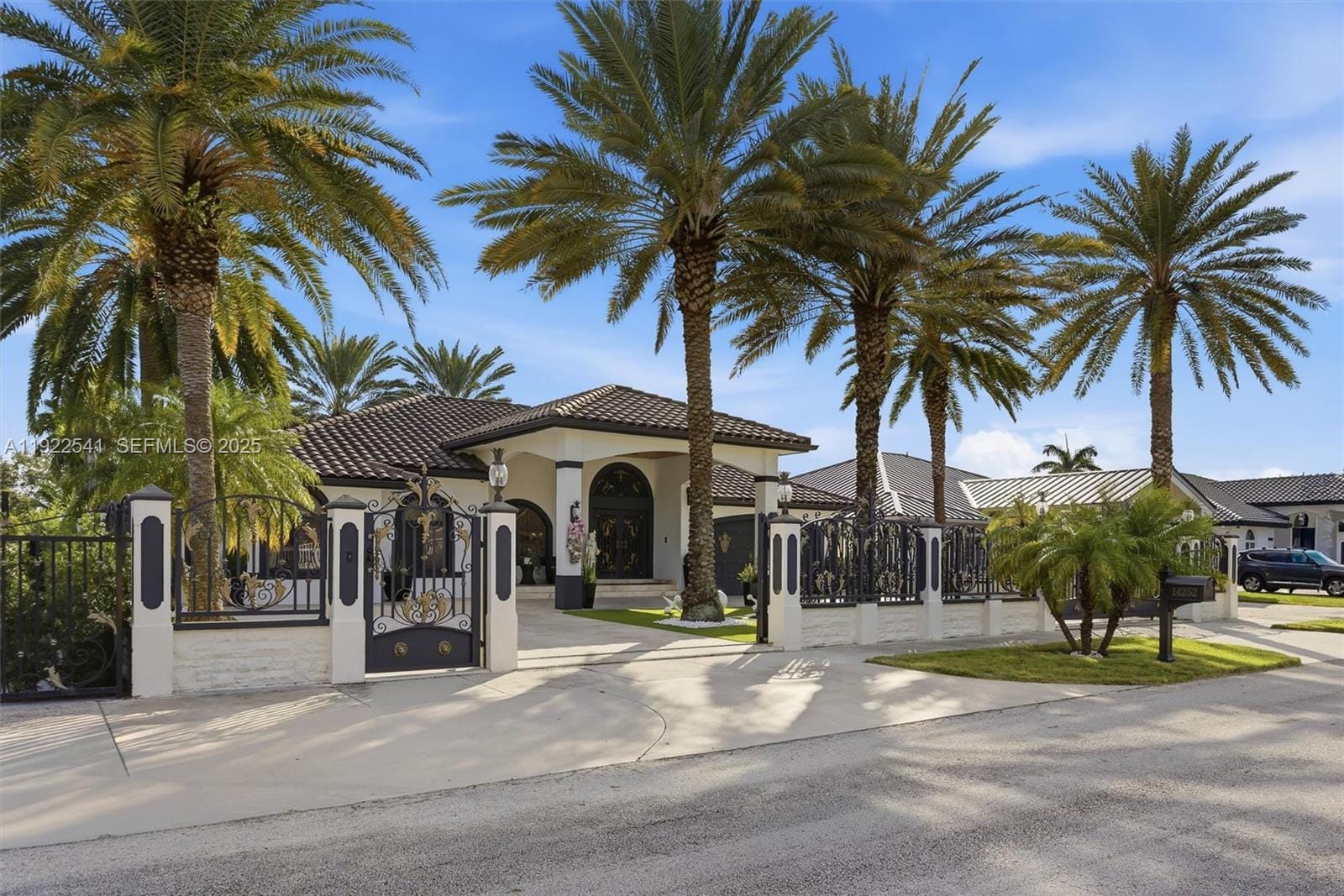 14252 SW 30th Street, Miami, FL 33175