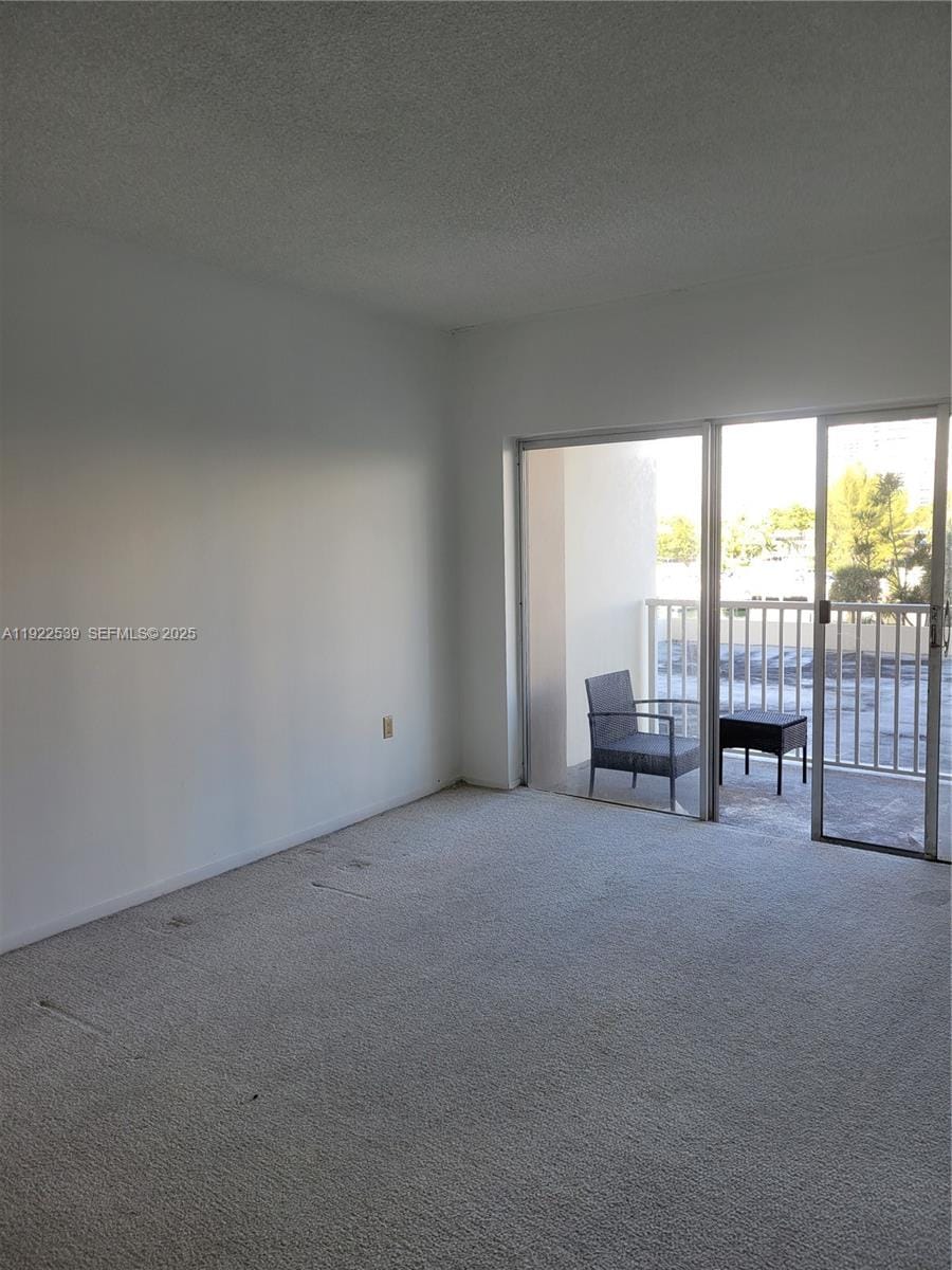 300 Bayview Drive, Sunny Isles Beach, FL 33160 photo 11