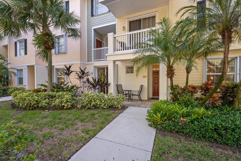 125 Galicia Way 102, Jupiter, FL 33458 photo 4