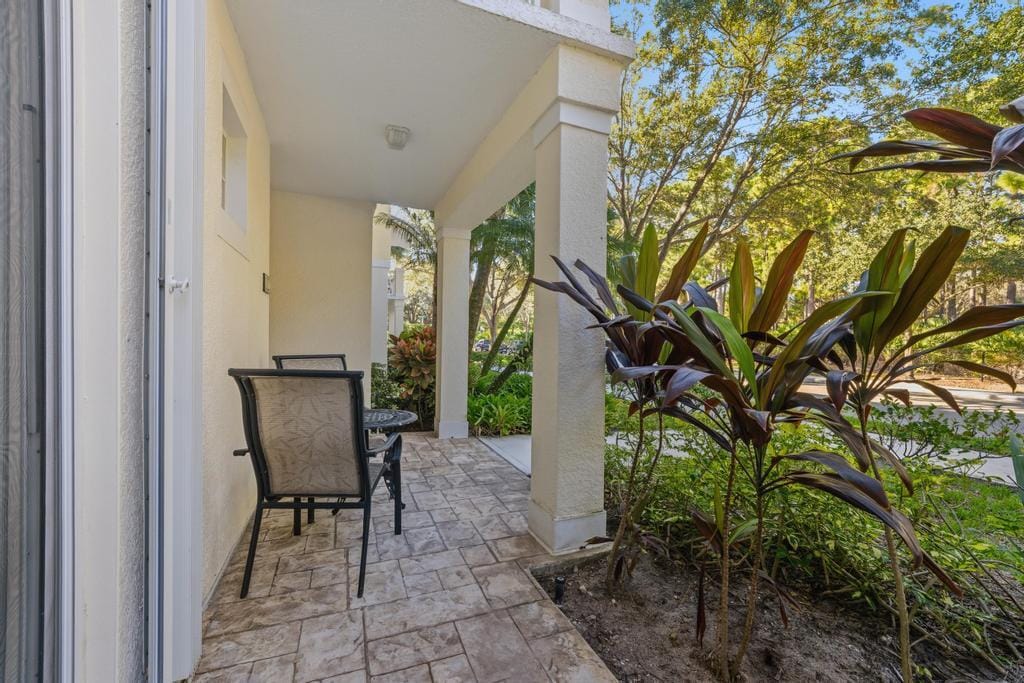 125 Galicia Way 102, Jupiter, FL 33458 photo 5