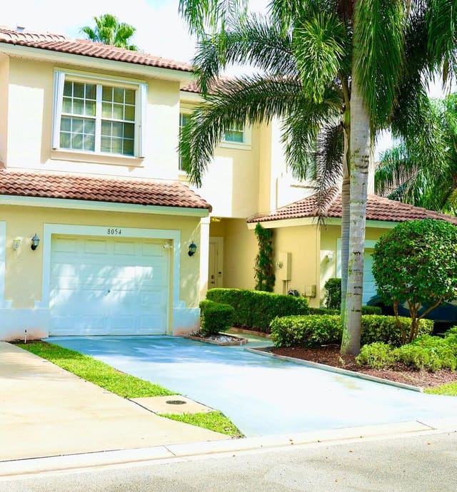 8054 Bellagio Lane, sold in Melrose Pud Verona Lakes Tr C1, Boynton Beach, FL