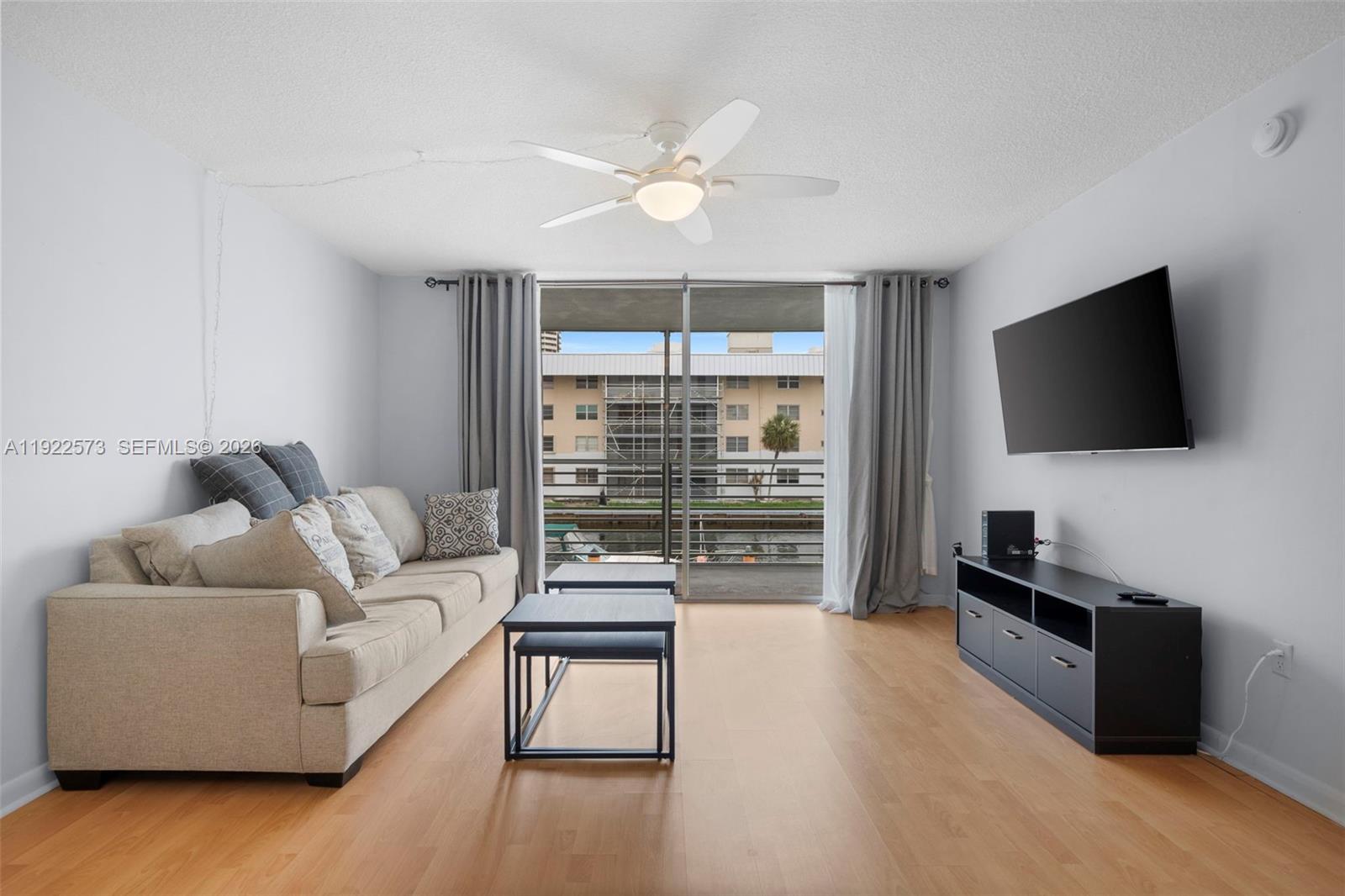 3551 NE 169th Street 212, North Miami Beach, FL 33160, North Miami Beach