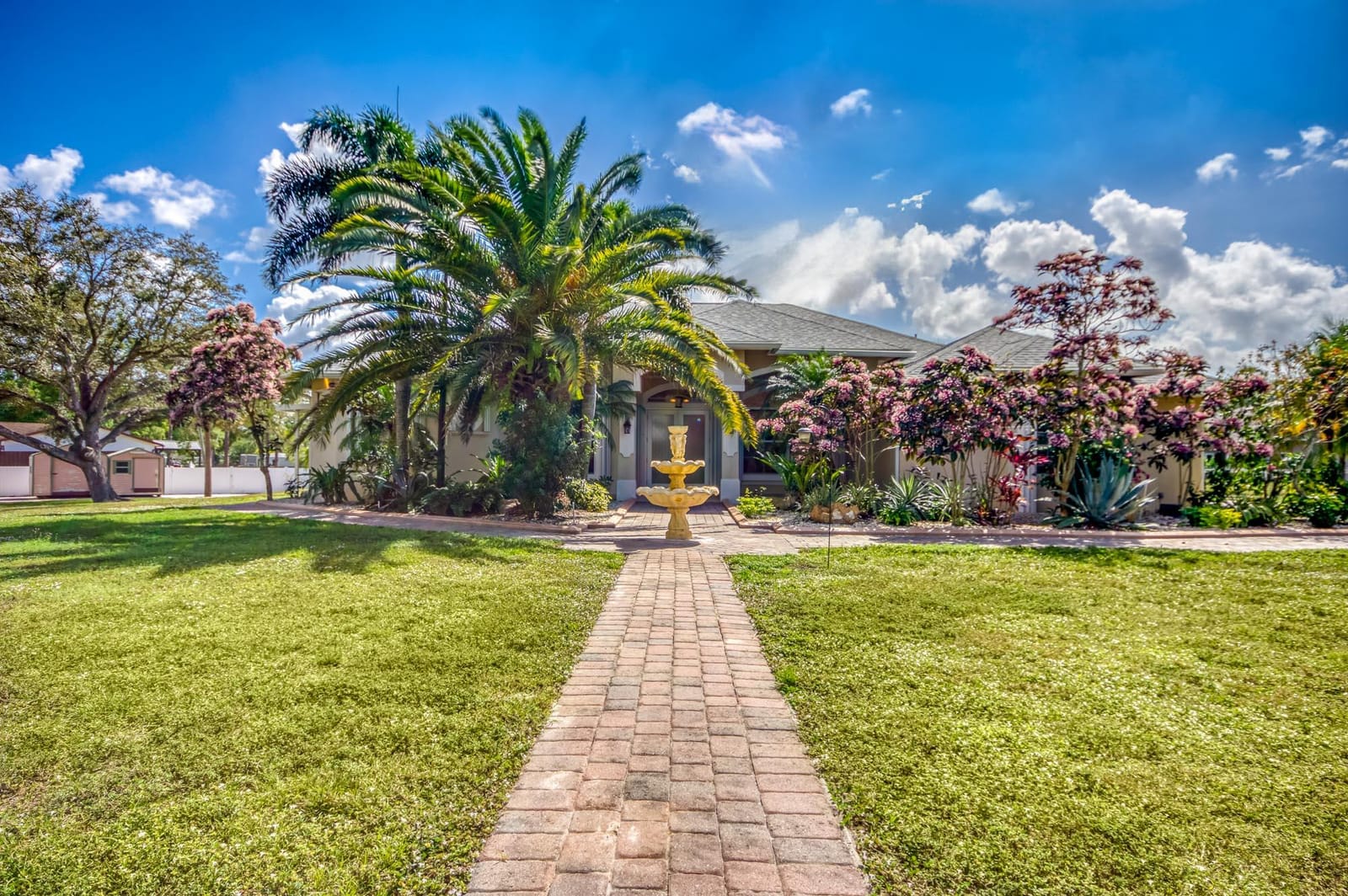 7260 Grapeview Boulevard, The Acreage, FL 33470