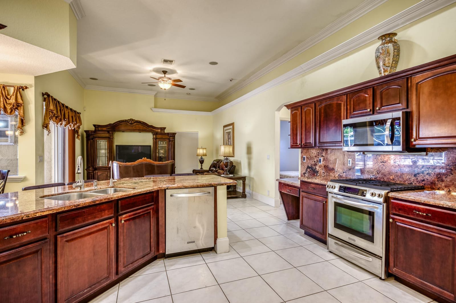 7260 Grapeview Boulevard, The Acreage, FL 33470 photo 10