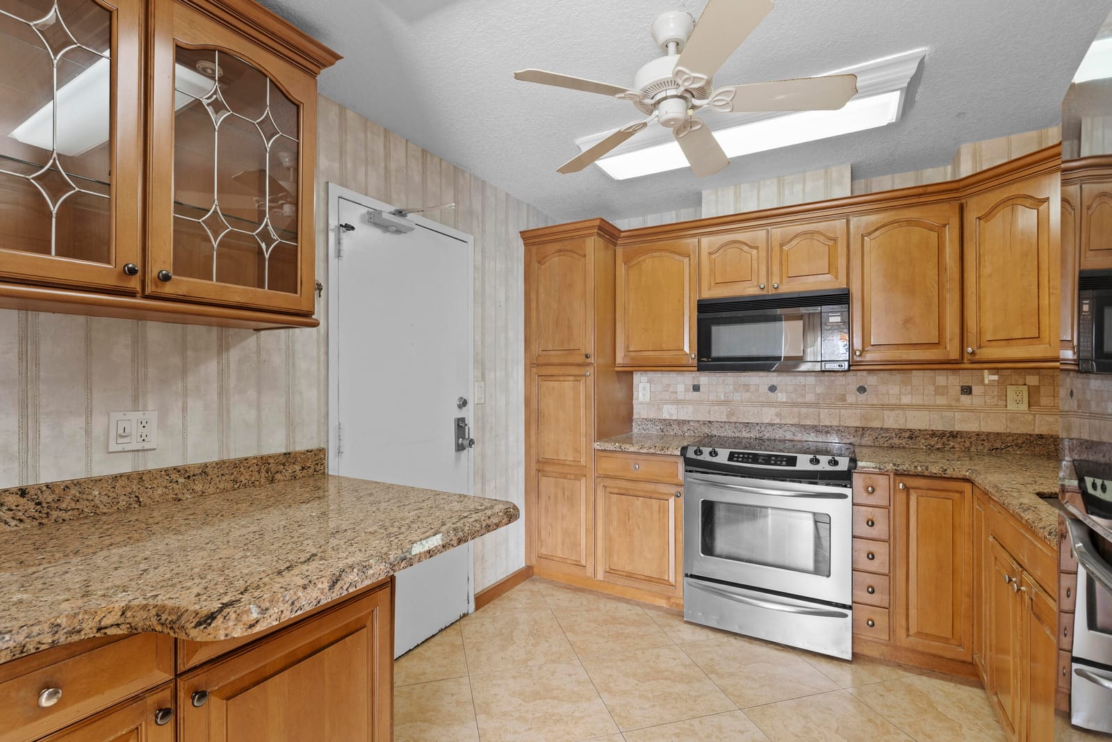 10777 W Sample Road 719, Coral Springs, FL 33065 photo 14