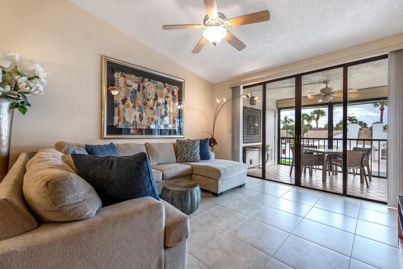 7485 Glendevon Lane 1107, Delray Beach, FL 33446