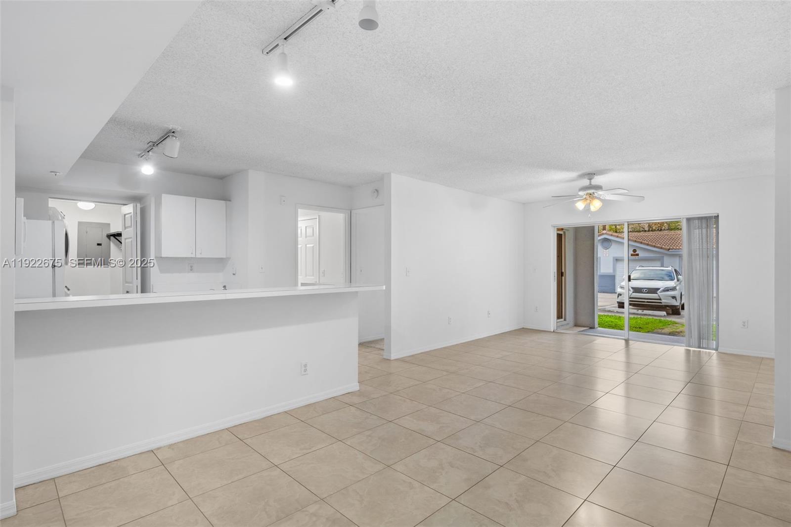 2600 S University Drive 107, Davie, FL 33328, Davie