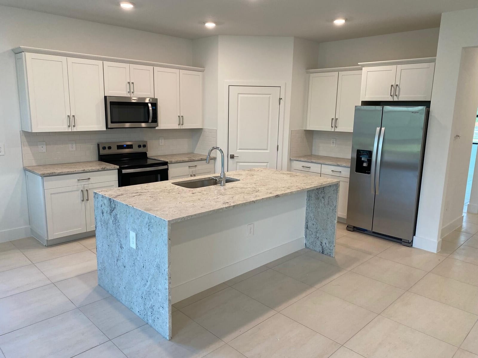 6950 SE Park Trace Drive, Stuart, FL 34997 photo 8