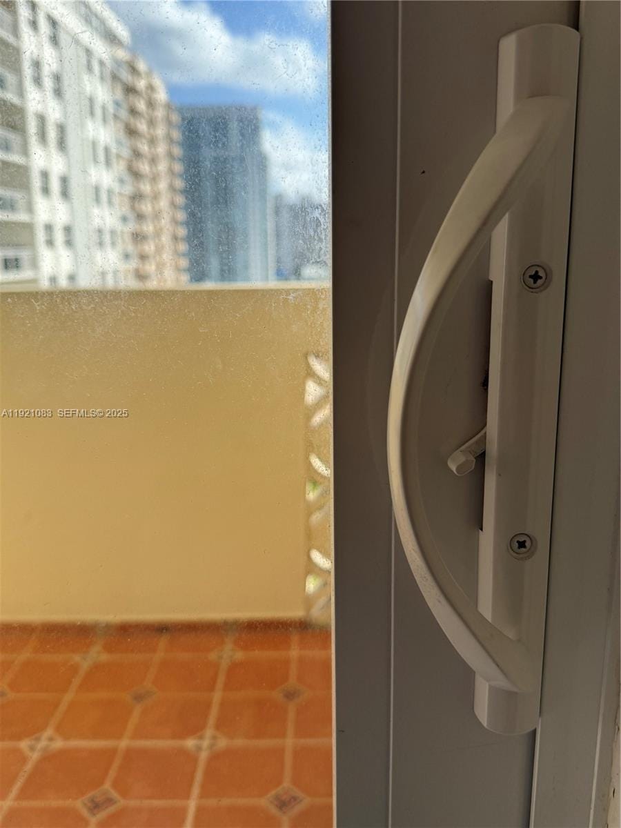 1833 S Ocean Drive 1104 — photo 12