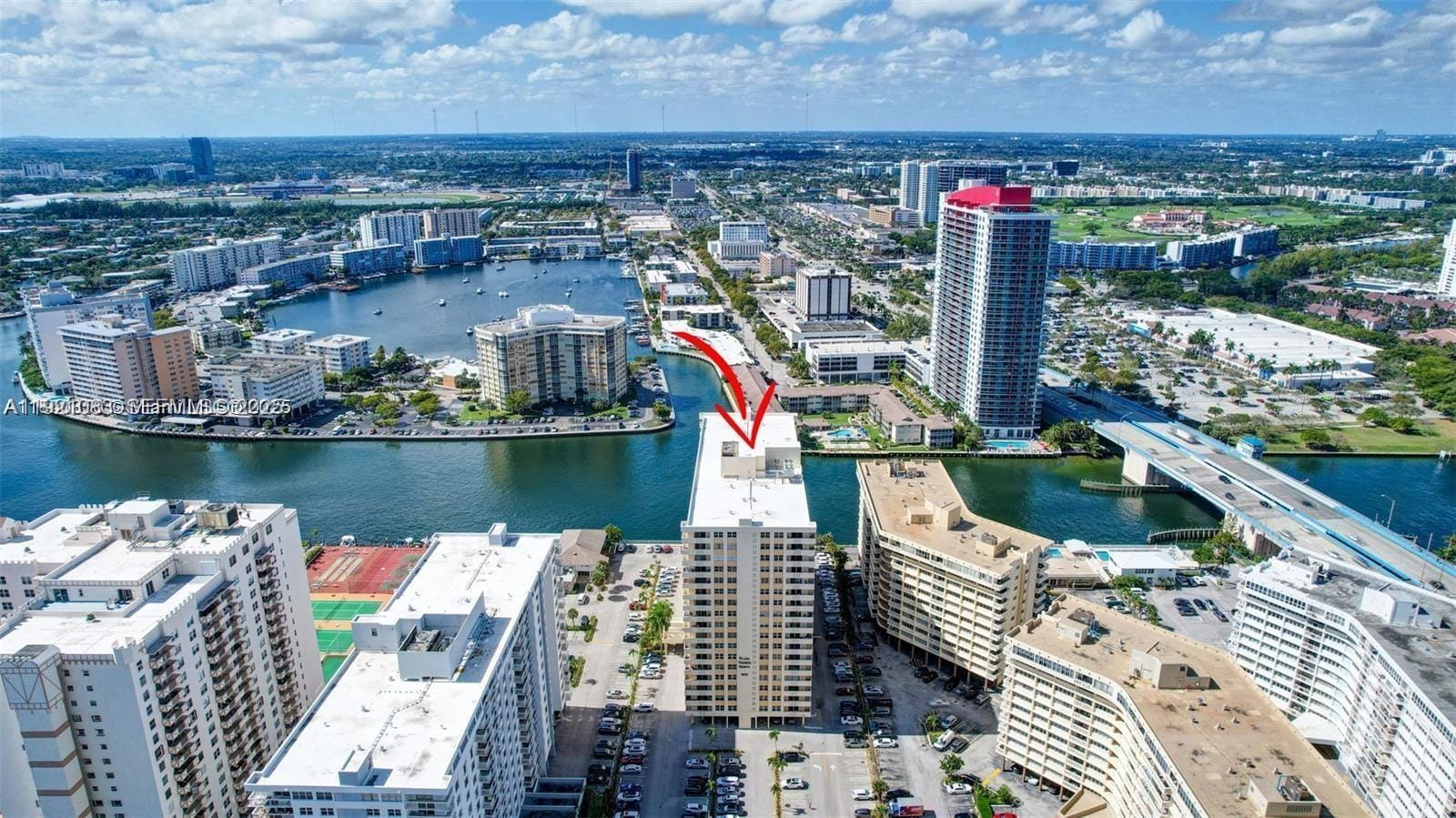 1833 S Ocean Drive 1104 — photo 3