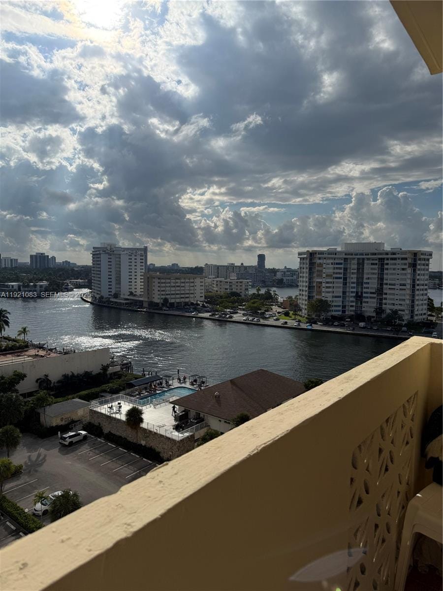 1833 S Ocean Drive 1104 — photo 5
