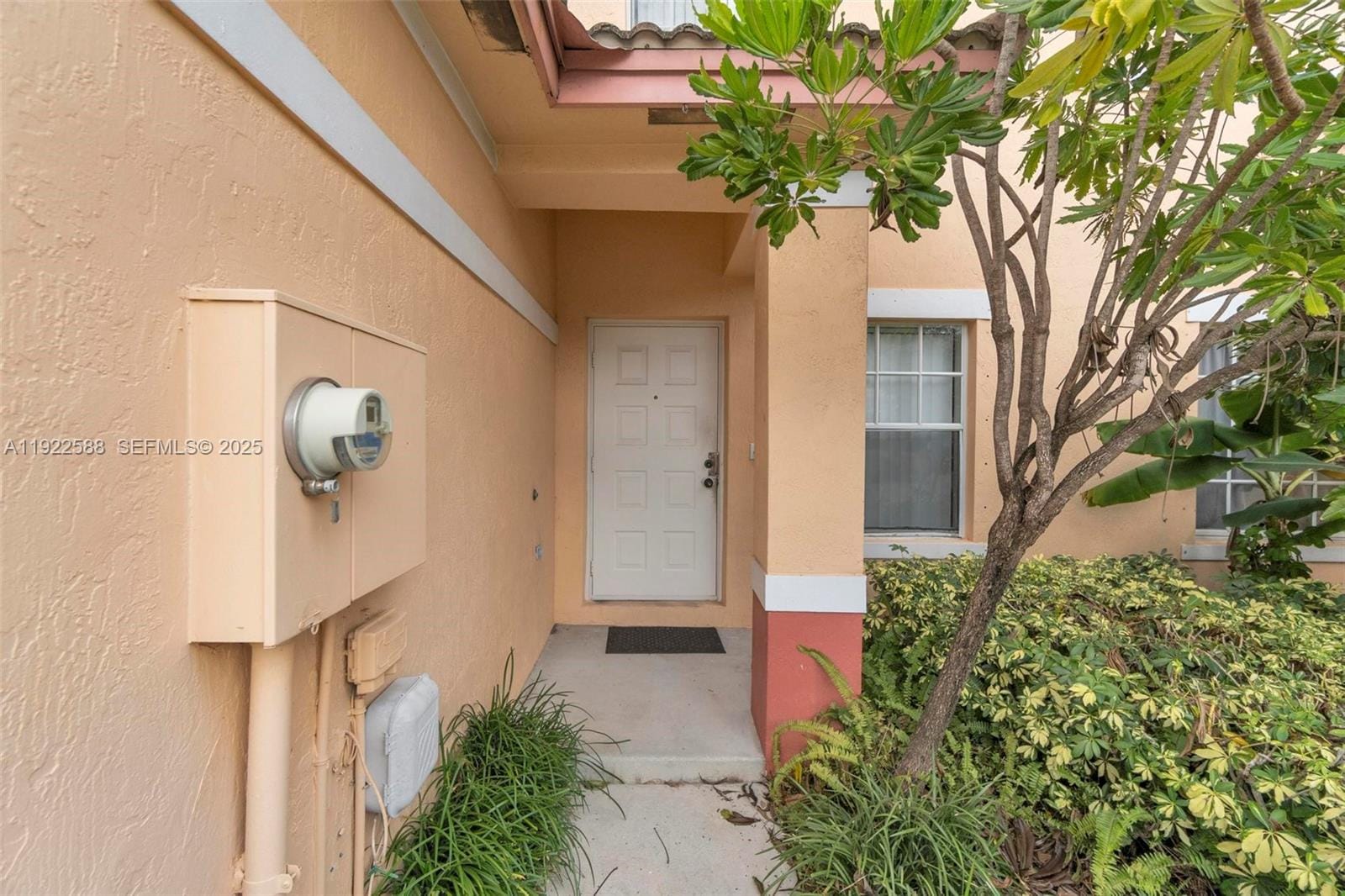 8761 SW 21st Street, Miramar, FL 33025 photo 2