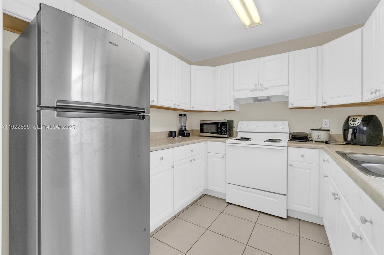 8761 SW 21st Street, Miramar, FL 33025 photo 11