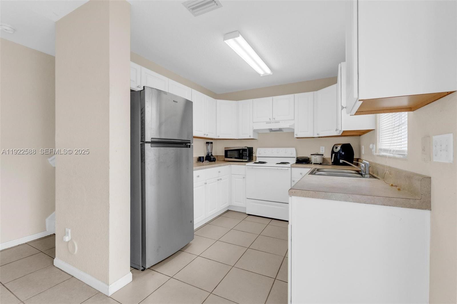 8761 SW 21st Street, Miramar, FL 33025 photo 8