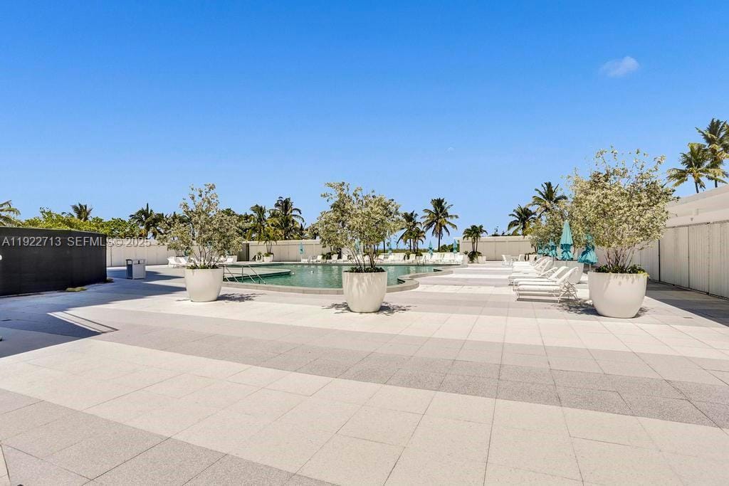 5255 Collins Avenue 5D, Miami Beach, FL 33140 photo 16