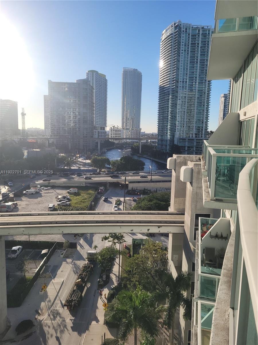 41 SE 5th Street 710 — photo 4
