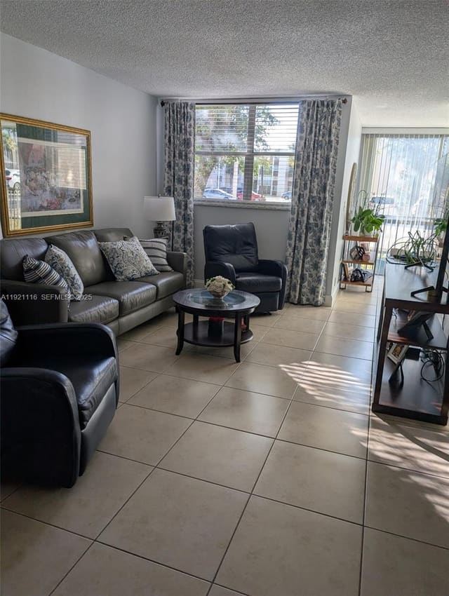 9401 SW 4th Street 110, Miami, FL 33174