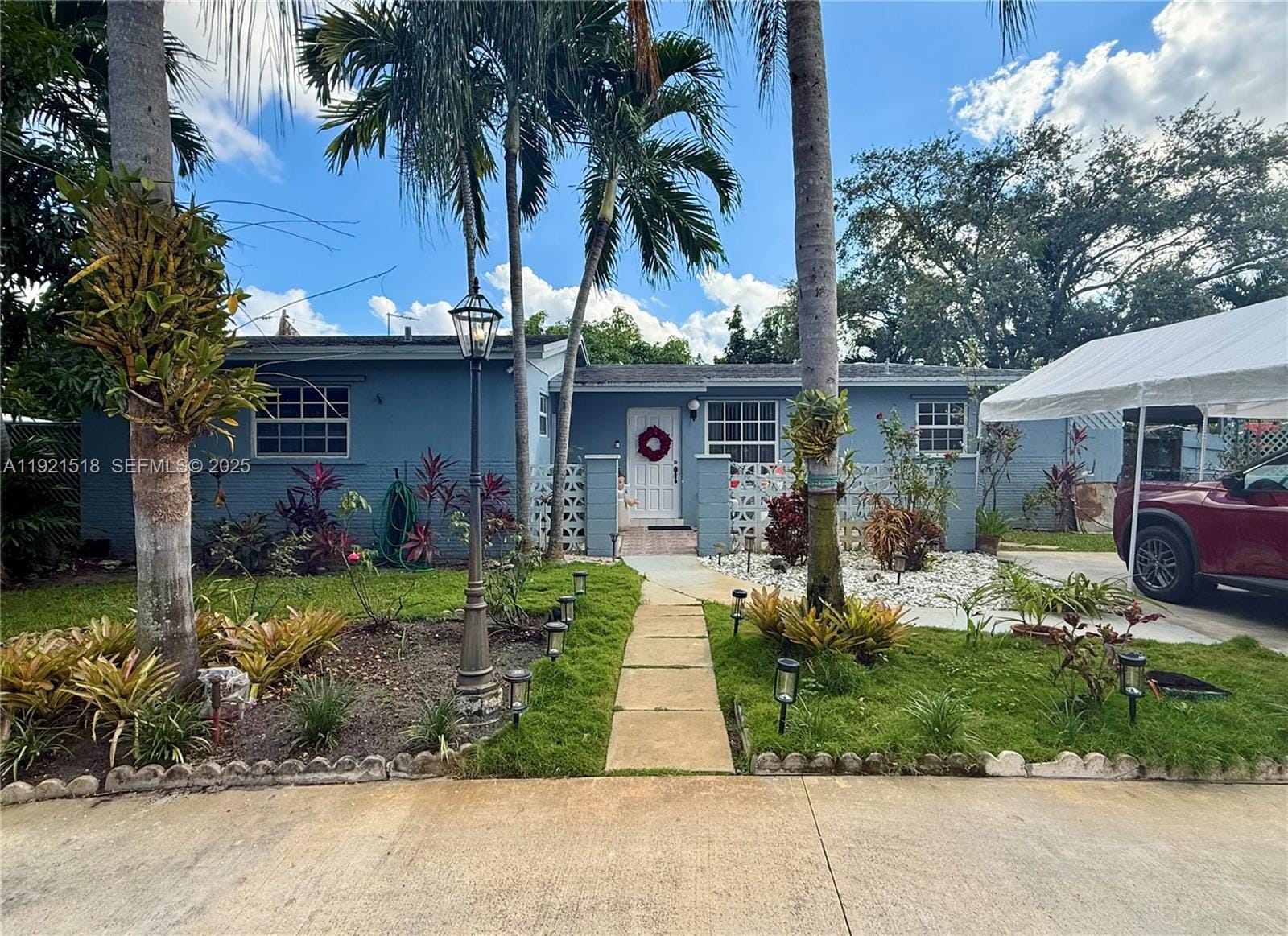 8070 NW 176th Street, Hialeah, FL 33015