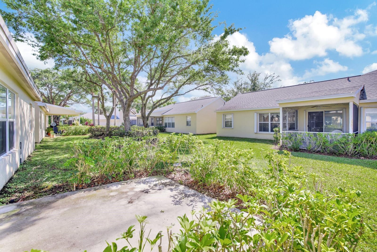 10890 Sea Hibiscus Lane 10890 — photo 4