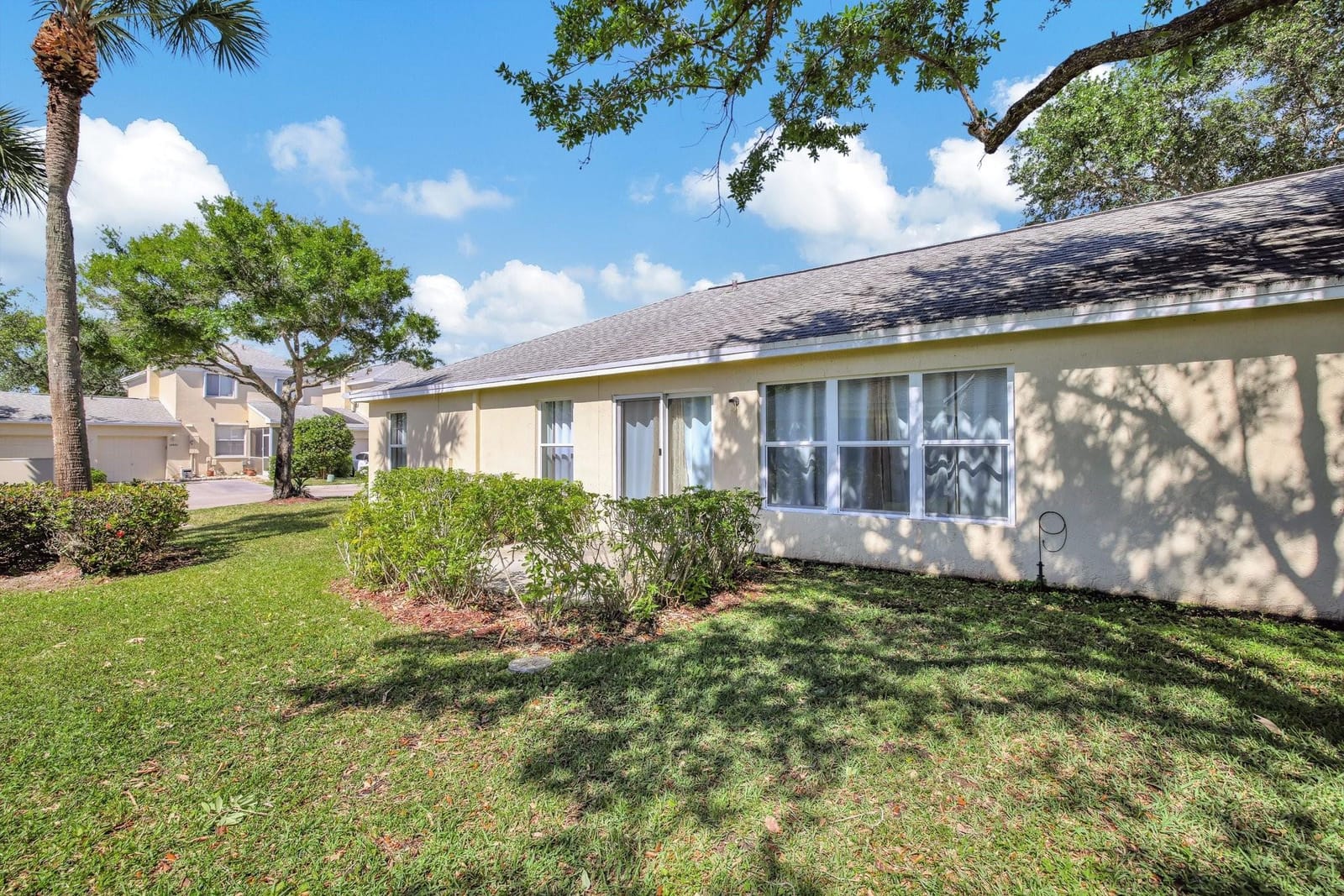 10890 Sea Hibiscus Lane 10890 — photo 6