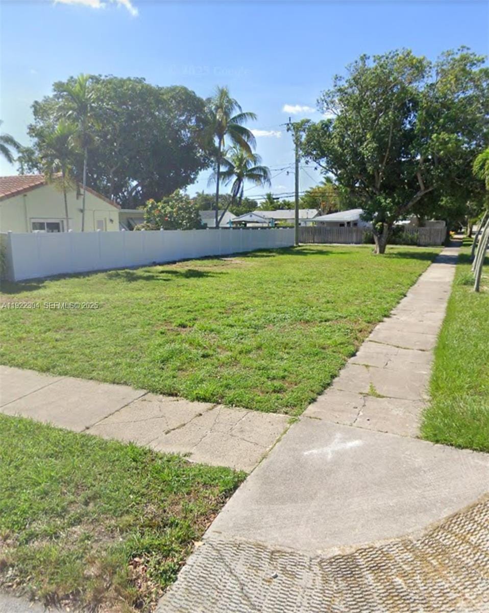 1452 Jefferson Street — photo 4