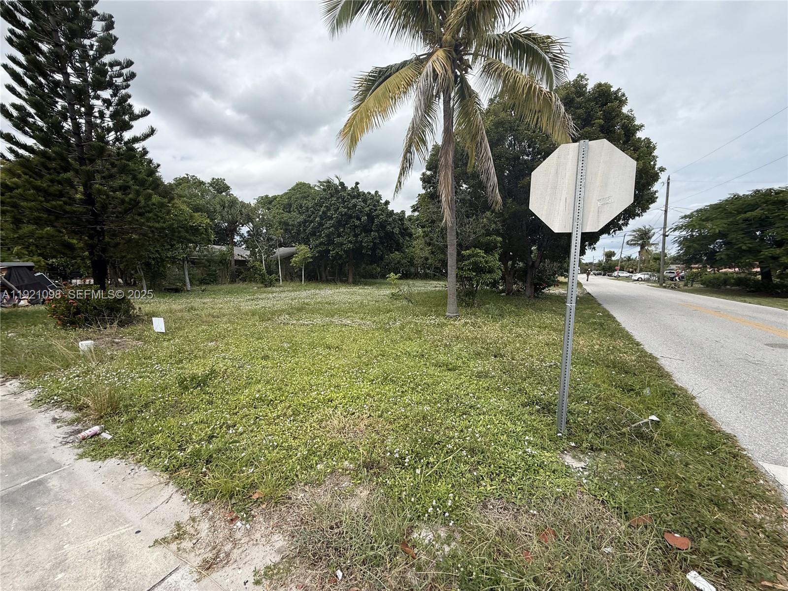 201 NW 11th Street, Pompano Beach, FL 33060, Pompano Beach