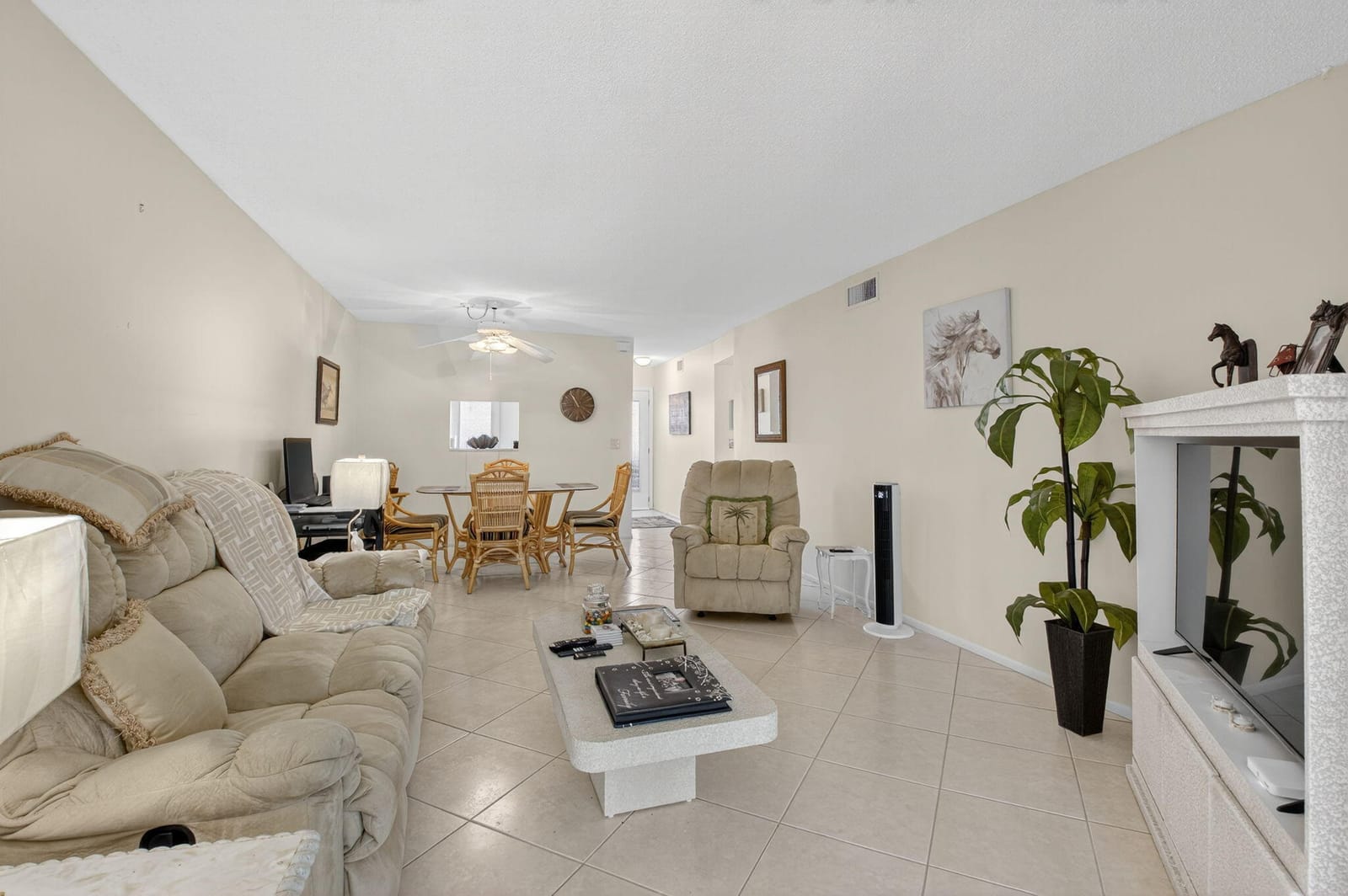 2152 NE 1st Way 101, Boynton Beach, FL 33435 photo 13