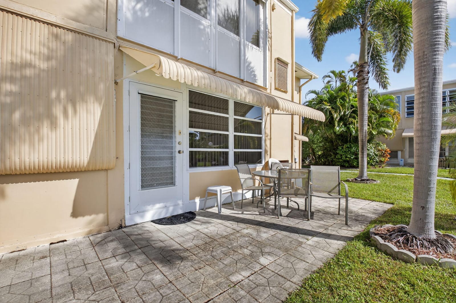 2152 NE 1st Way 101, Boynton Beach, FL 33435 photo 22