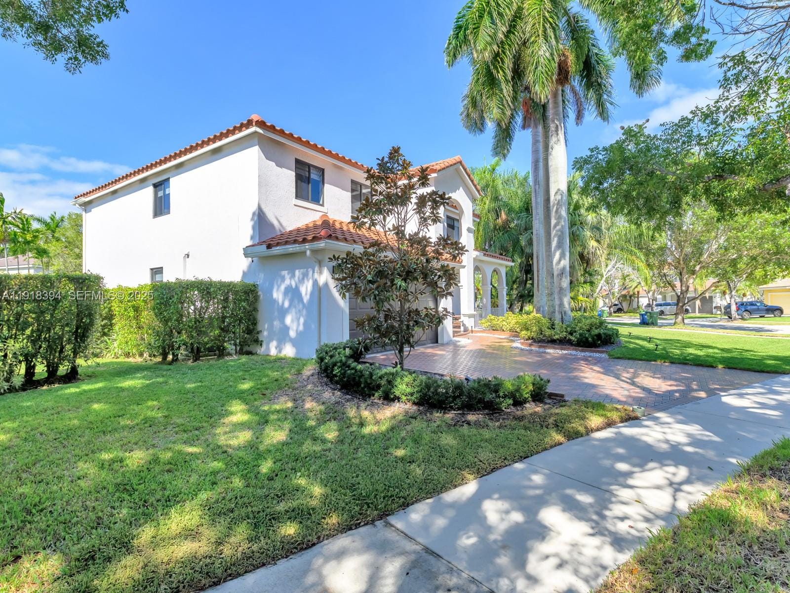 1090 Chenille Circle, Weston, FL 33327 photo 4