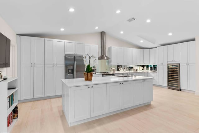 2426 Windsor Way Court N, sold in Windsor Way 1, Wellington, FL