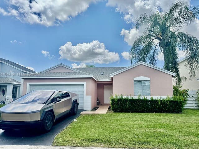 14570 SW 145th Place, sold in Country Walk West Sec 1, Miami, FL